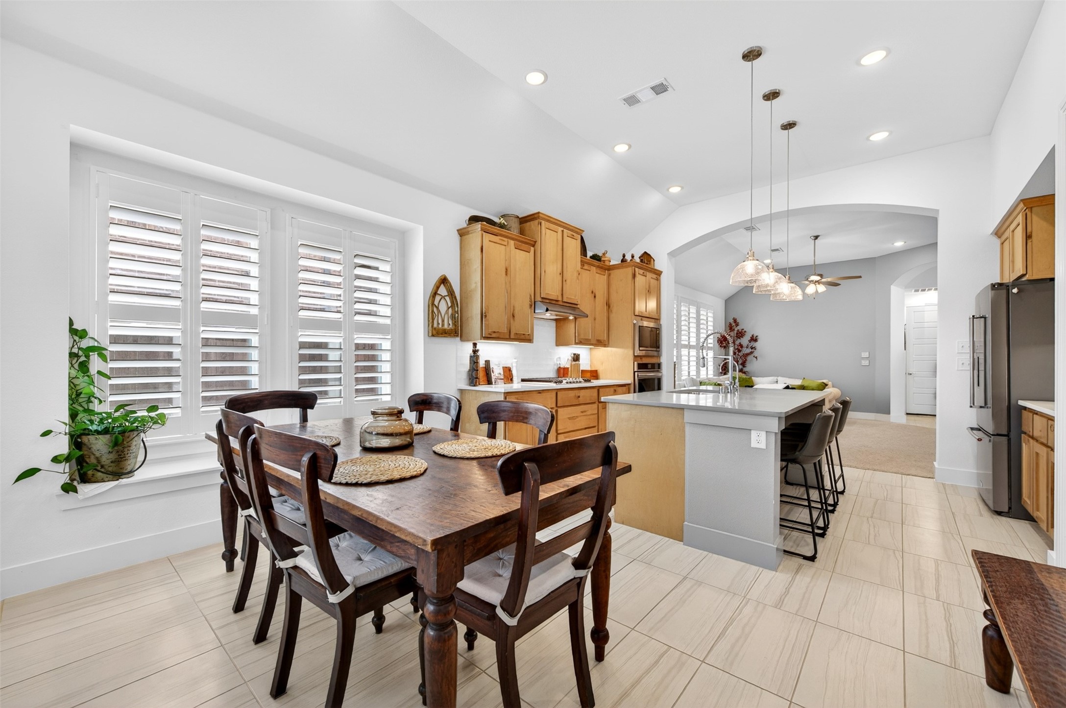1826 Eagle Landing Van Alstyne TX 75495