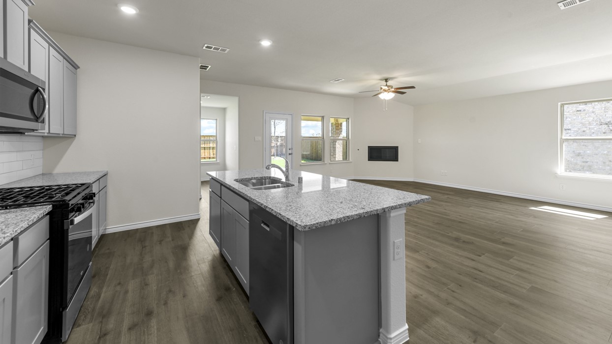 411 Epiphany Lane Lavon TX 75166
