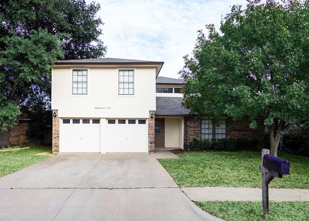 7504 Maplehill Road Watauga TX 76148