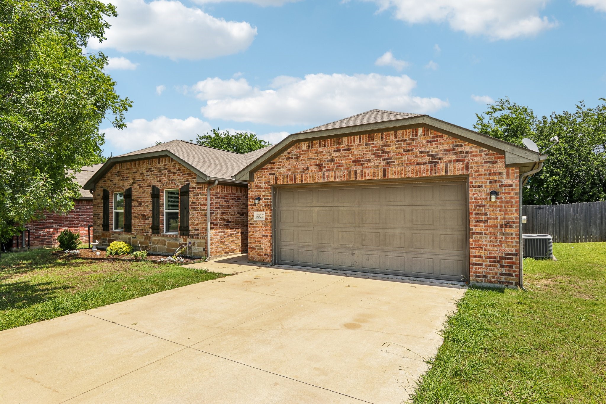 3017 N Hickory Street Sherman TX 75092