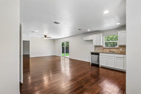 3017 N Hickory Street Sherman TX 75092