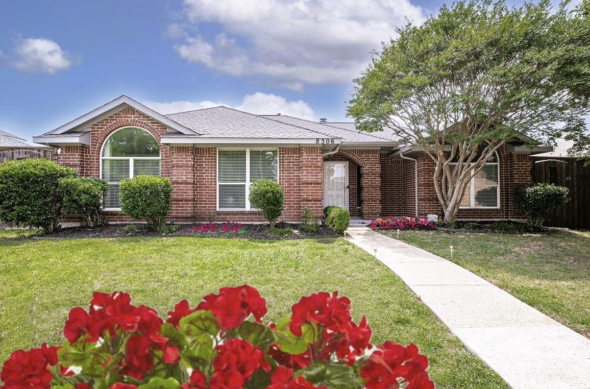8506 Hartford Drive Rowlett TX 75089
