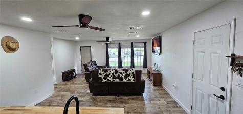 225 S Avenue D Cross Plains TX 76443