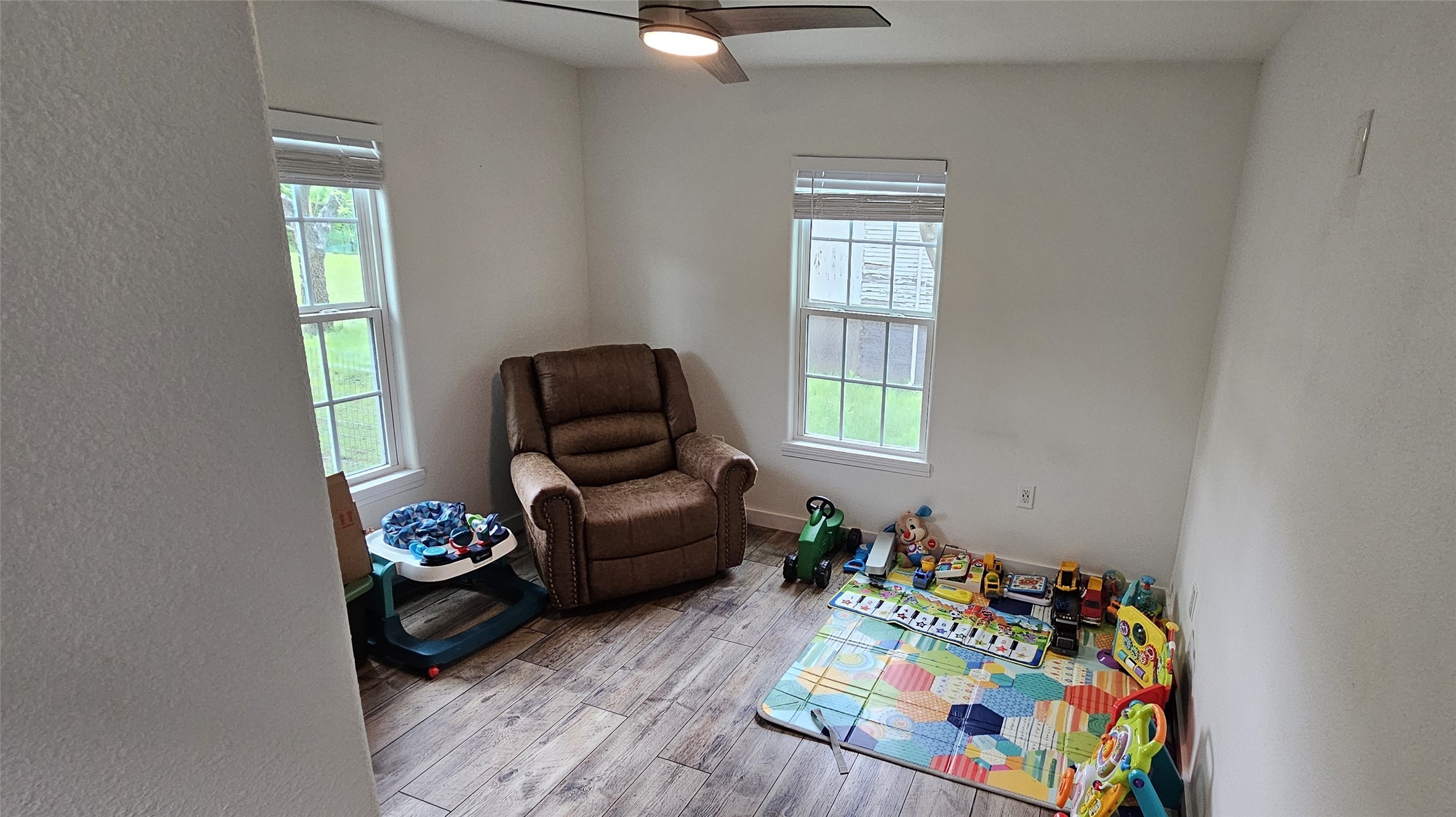 225 S Avenue D Cross Plains TX 76443