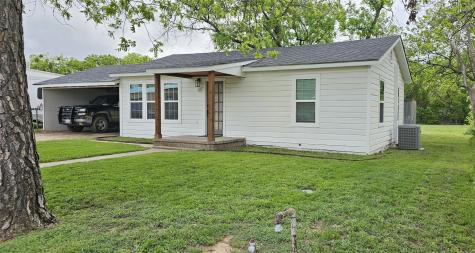 225 S Avenue D Cross Plains TX 76443