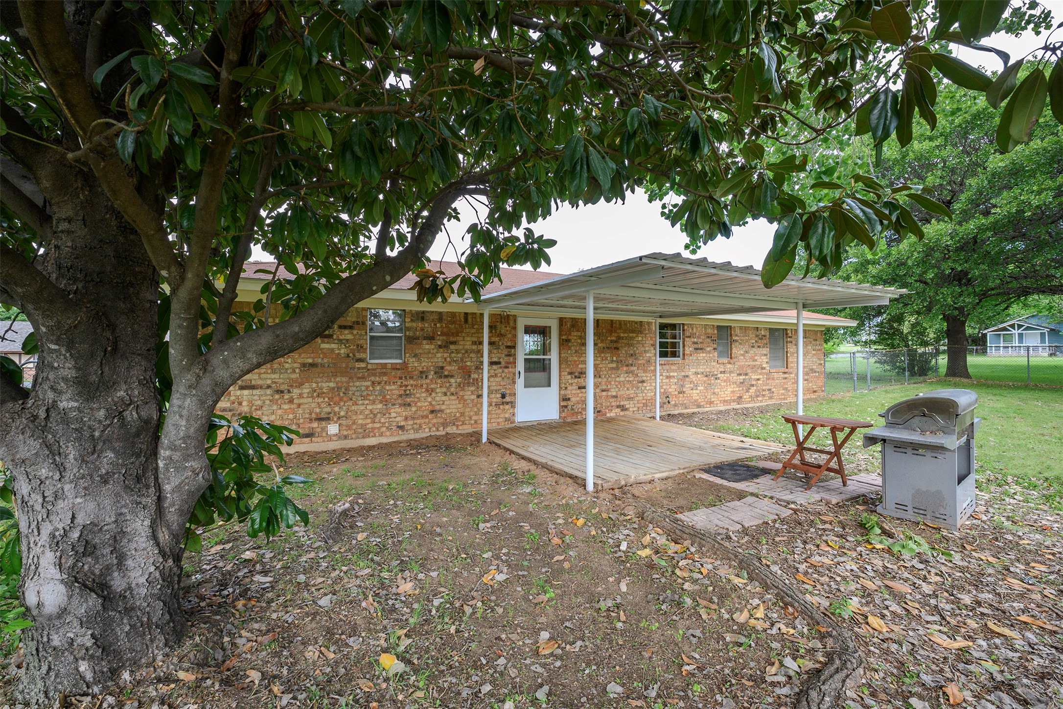 820 N Avenue A Springtown TX 76082