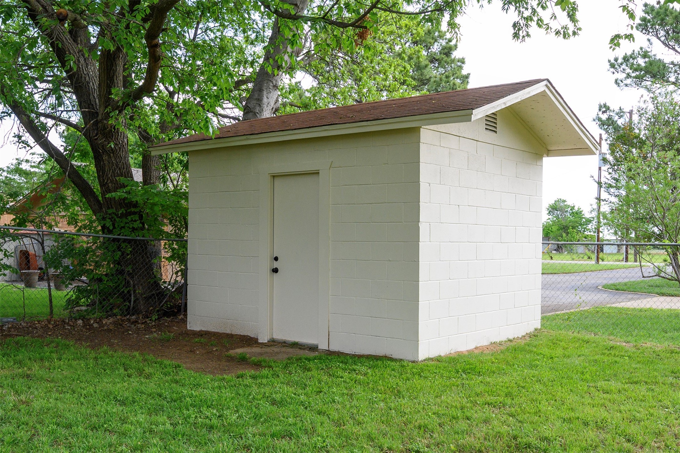820 N Avenue A Springtown TX 76082