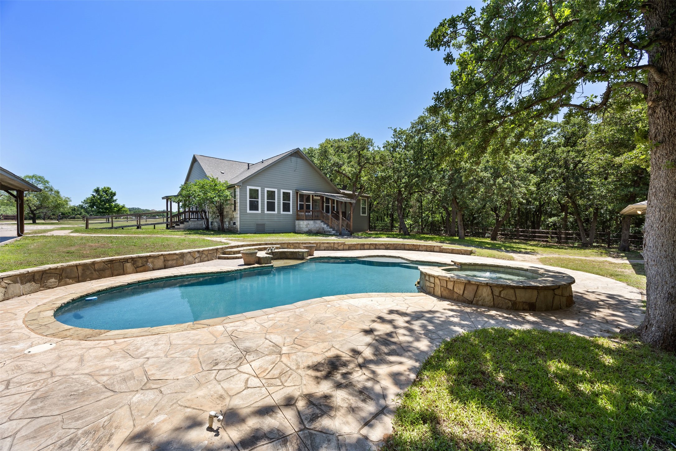 6500 Lusk Branch Court Granbury TX 76049