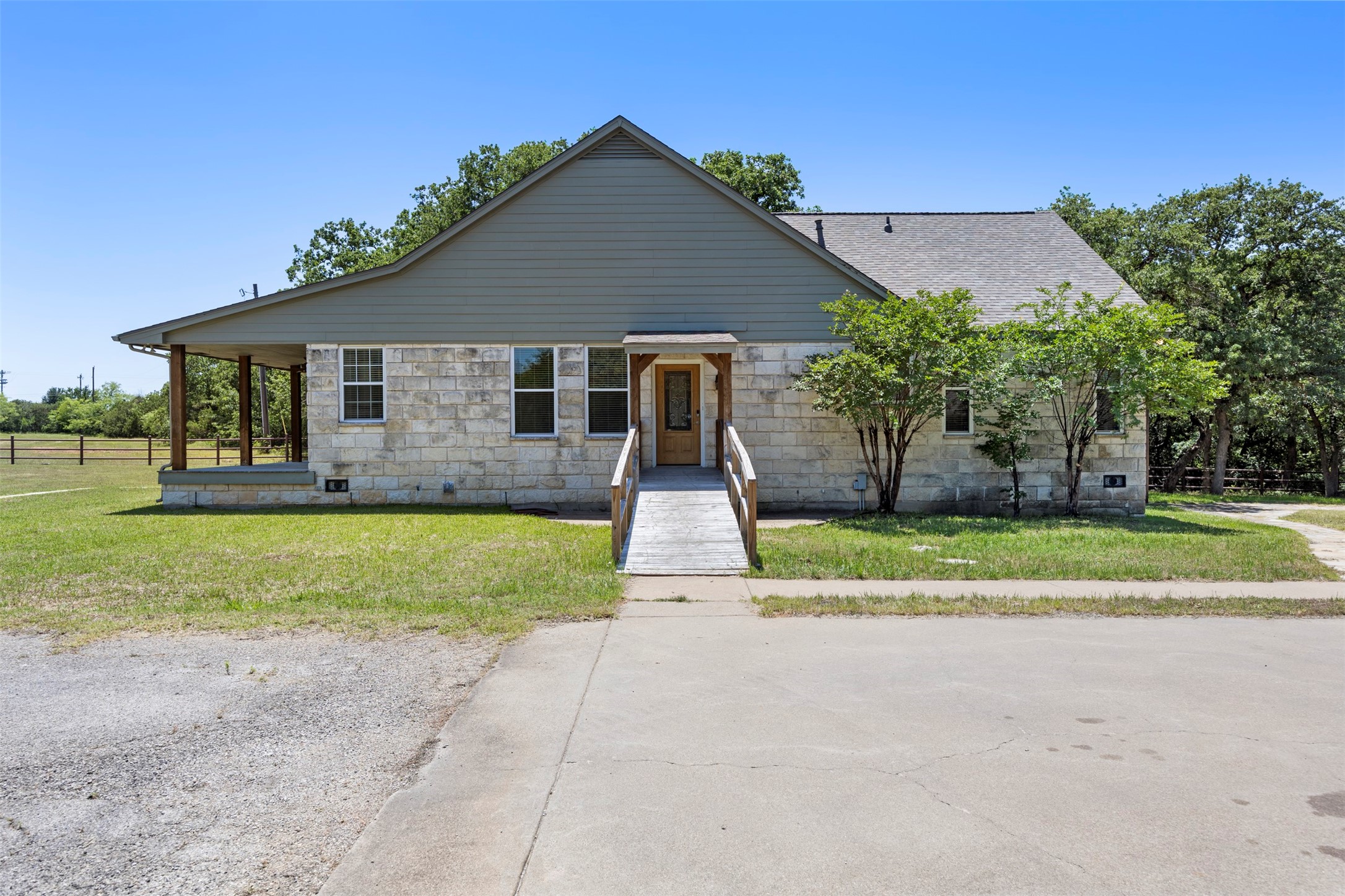6500 Lusk Branch Court Granbury TX 76049