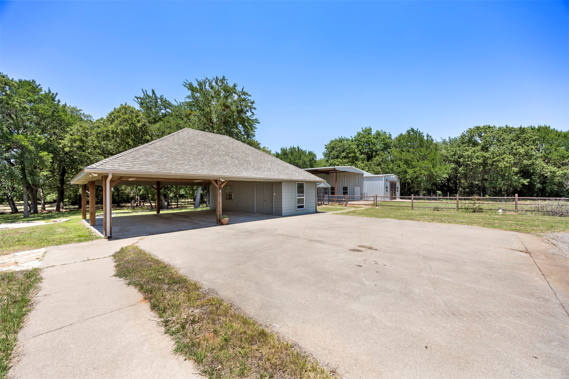 6500 Lusk Branch Court Granbury TX 76049