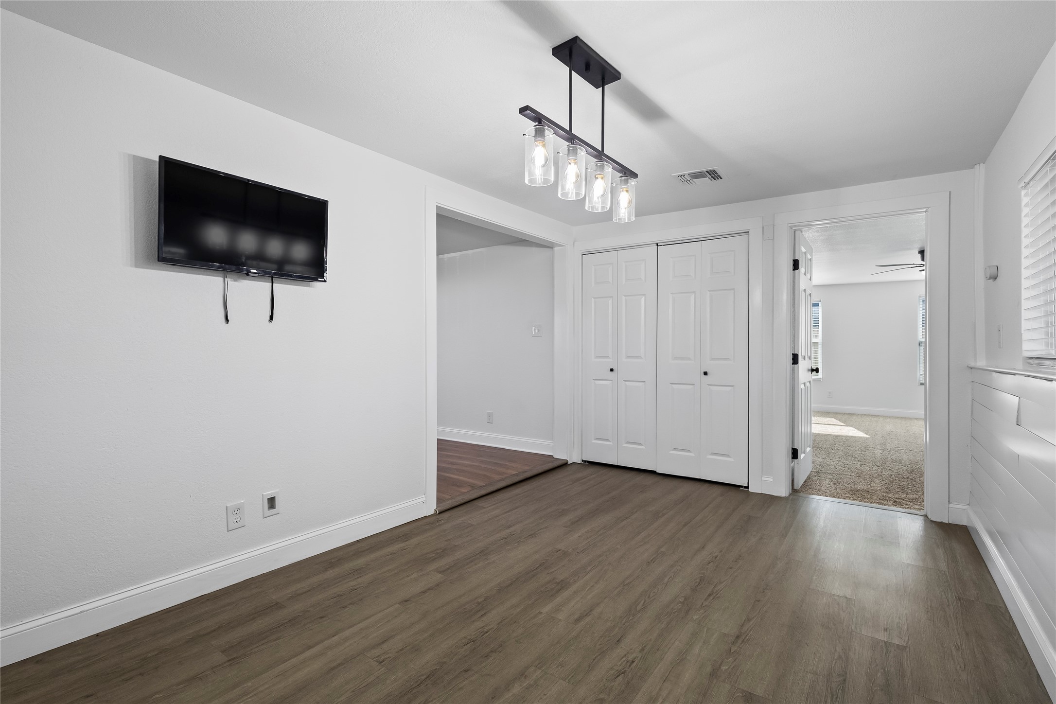 1700 S Edgewood Terrace Fort Worth TX 76105