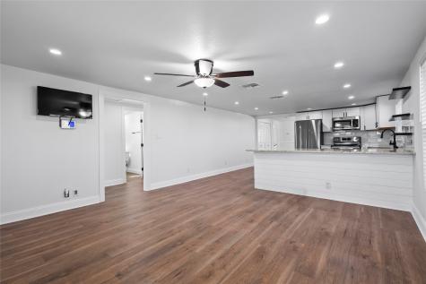 1700 S Edgewood Terrace Fort Worth TX 76105