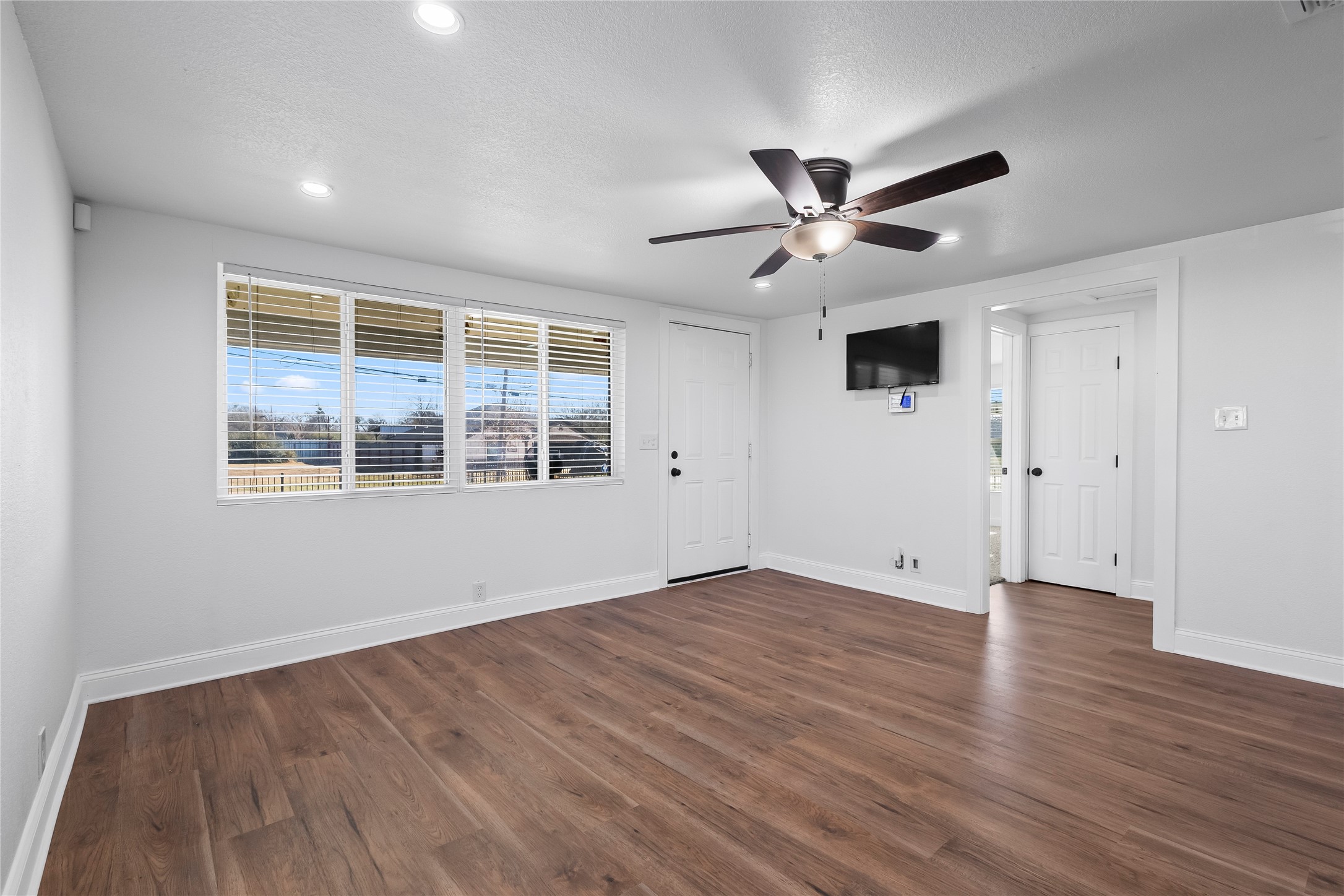 1700 S Edgewood Terrace Fort Worth TX 76105