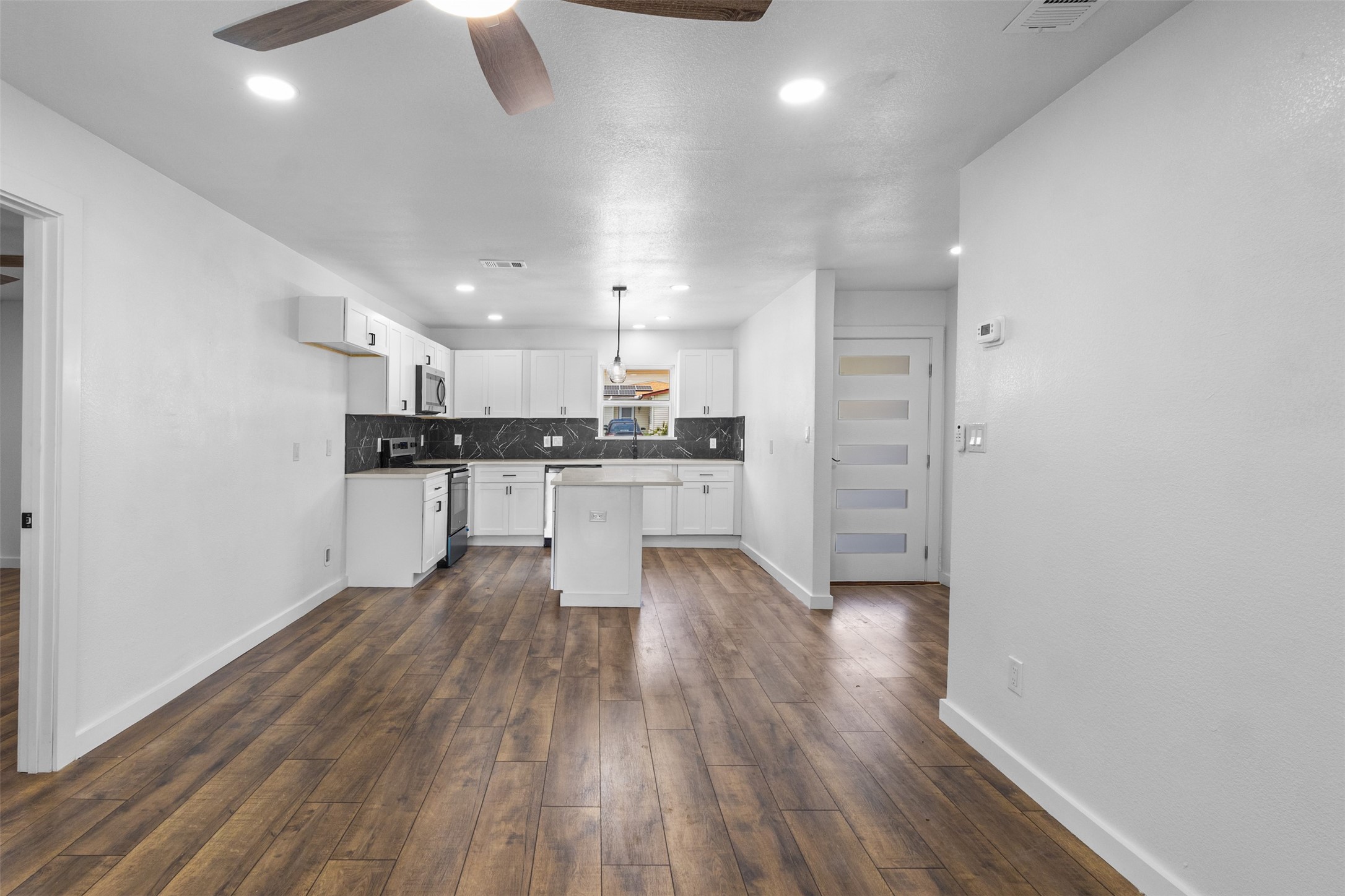 2006 Ridgeway Street Arlington TX 76010