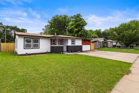 2006 Ridgeway Street Arlington TX 76010