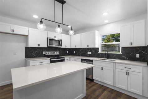 2006 Ridgeway Street Arlington TX 76010