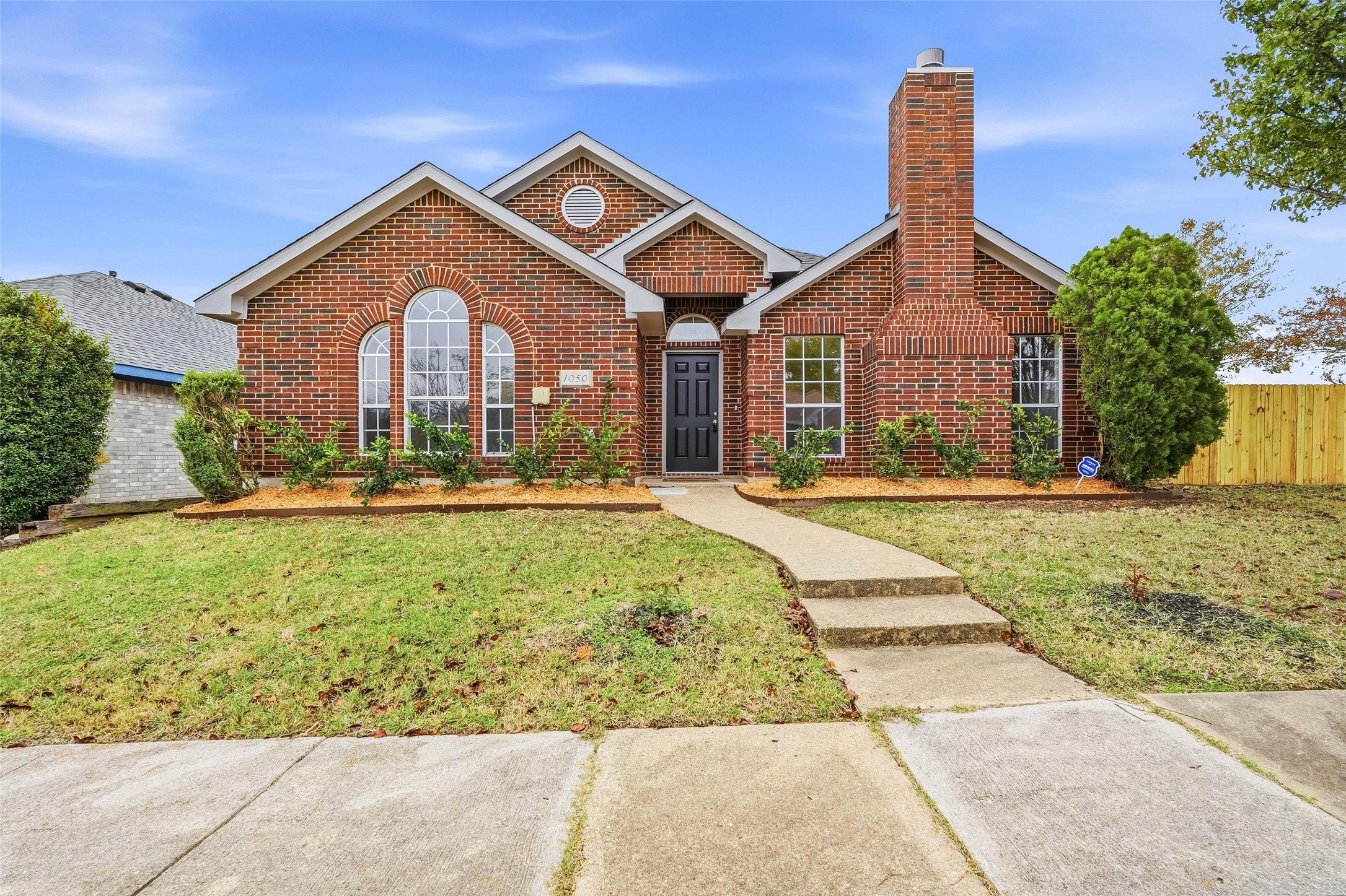 1050 Kim Lane Mesquite TX 75149
