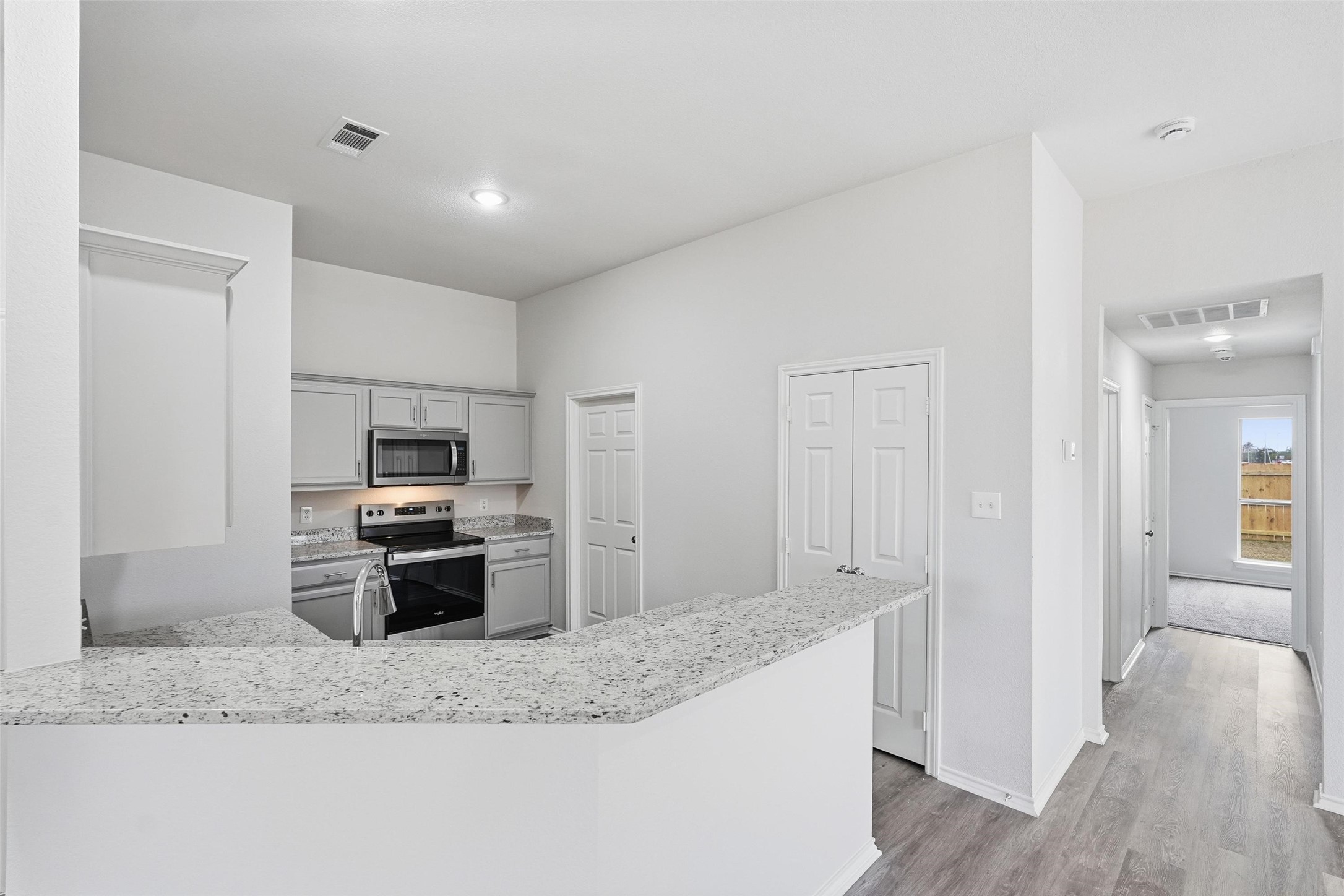 1050 Kim Lane Mesquite TX 75149
