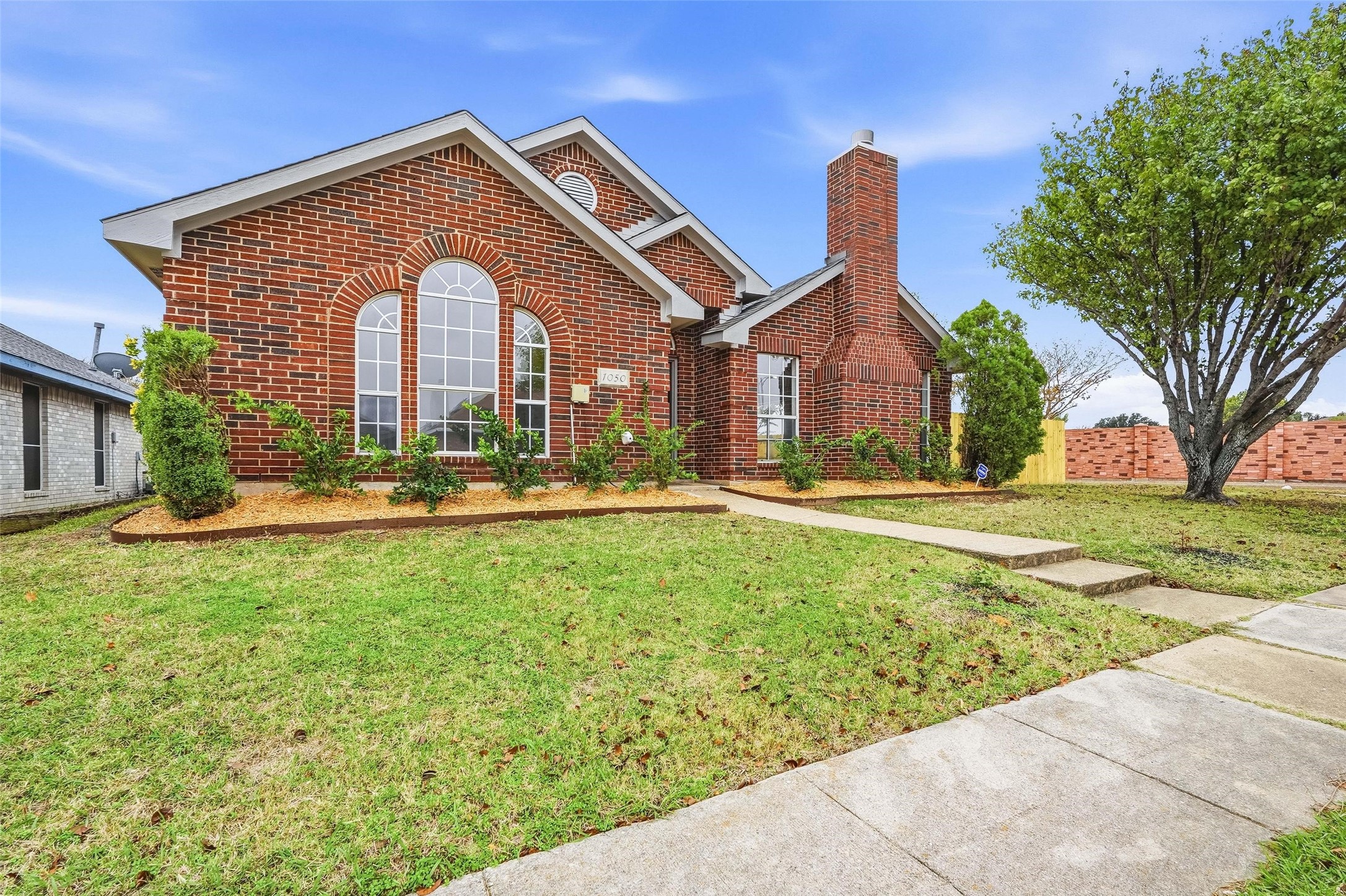 1050 Kim Lane Mesquite TX 75149