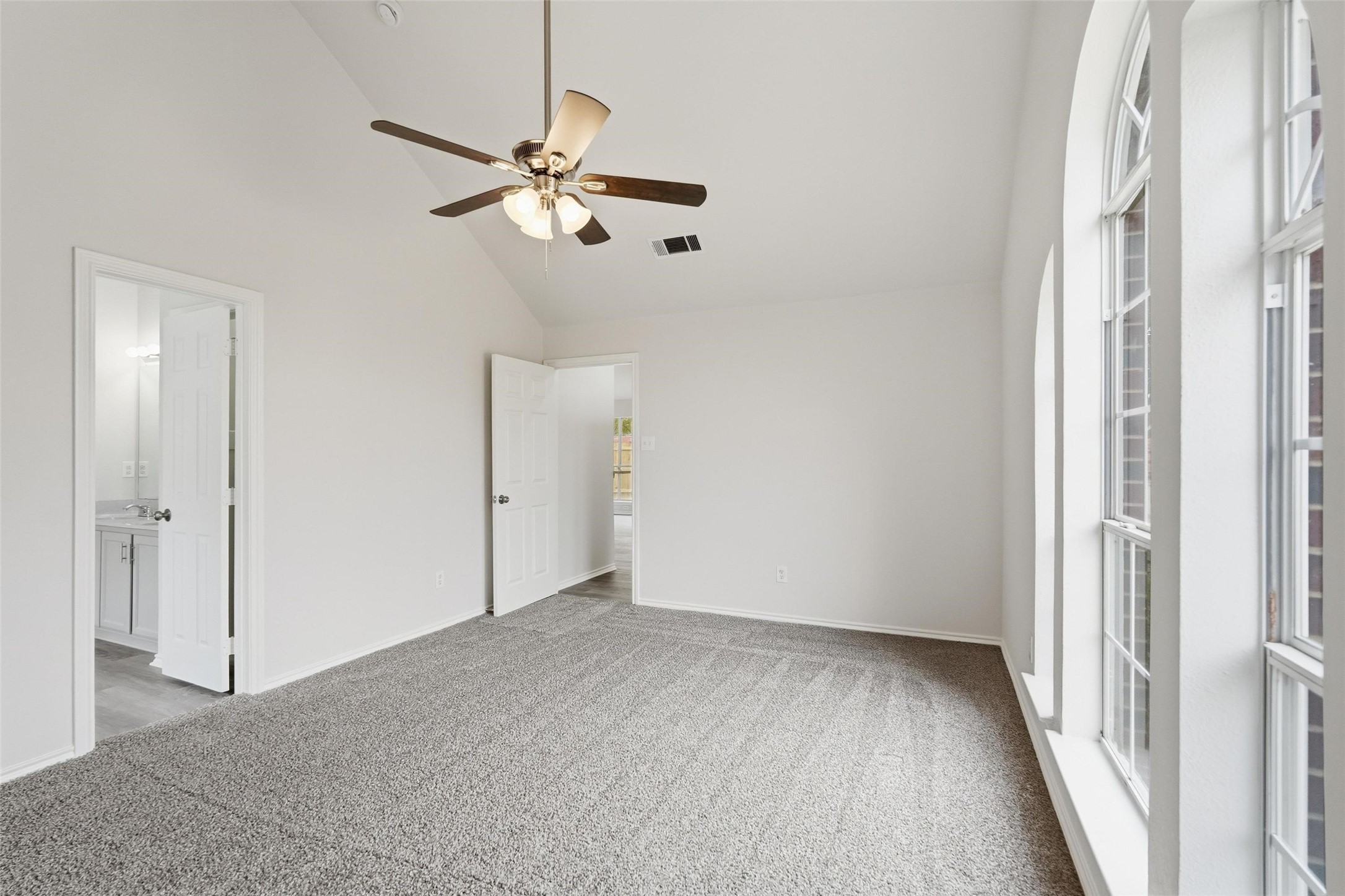 1050 Kim Lane Mesquite TX 75149