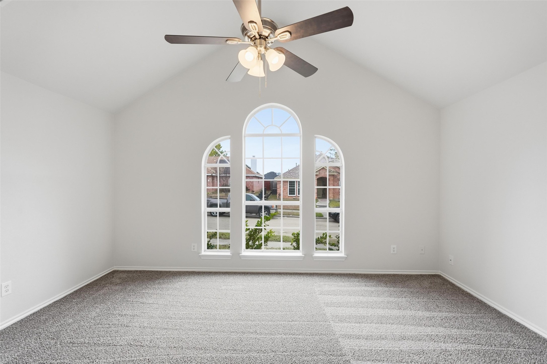 1050 Kim Lane Mesquite TX 75149
