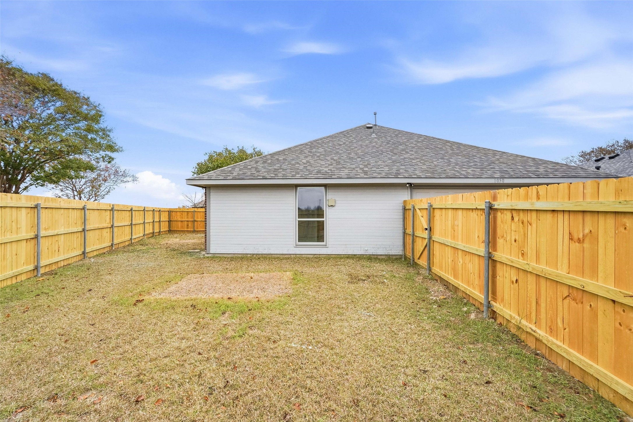 1050 Kim Lane Mesquite TX 75149