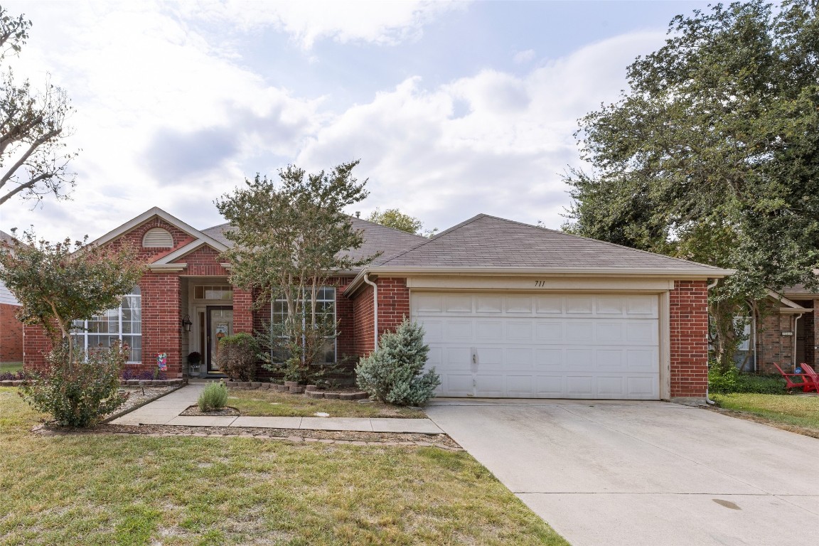 711 River Oak Way Lake Dallas TX 75065