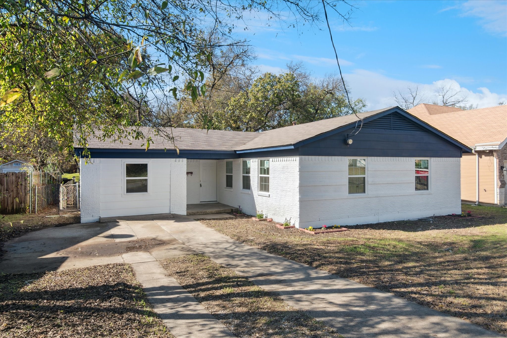 4045 Wind River Drive Dallas TX 75216