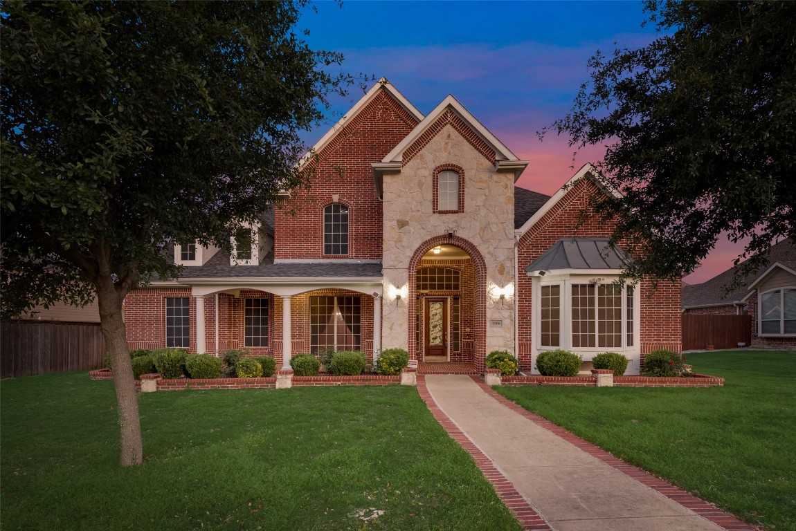 1506 Summit Ridge Drive Garland TX 75043