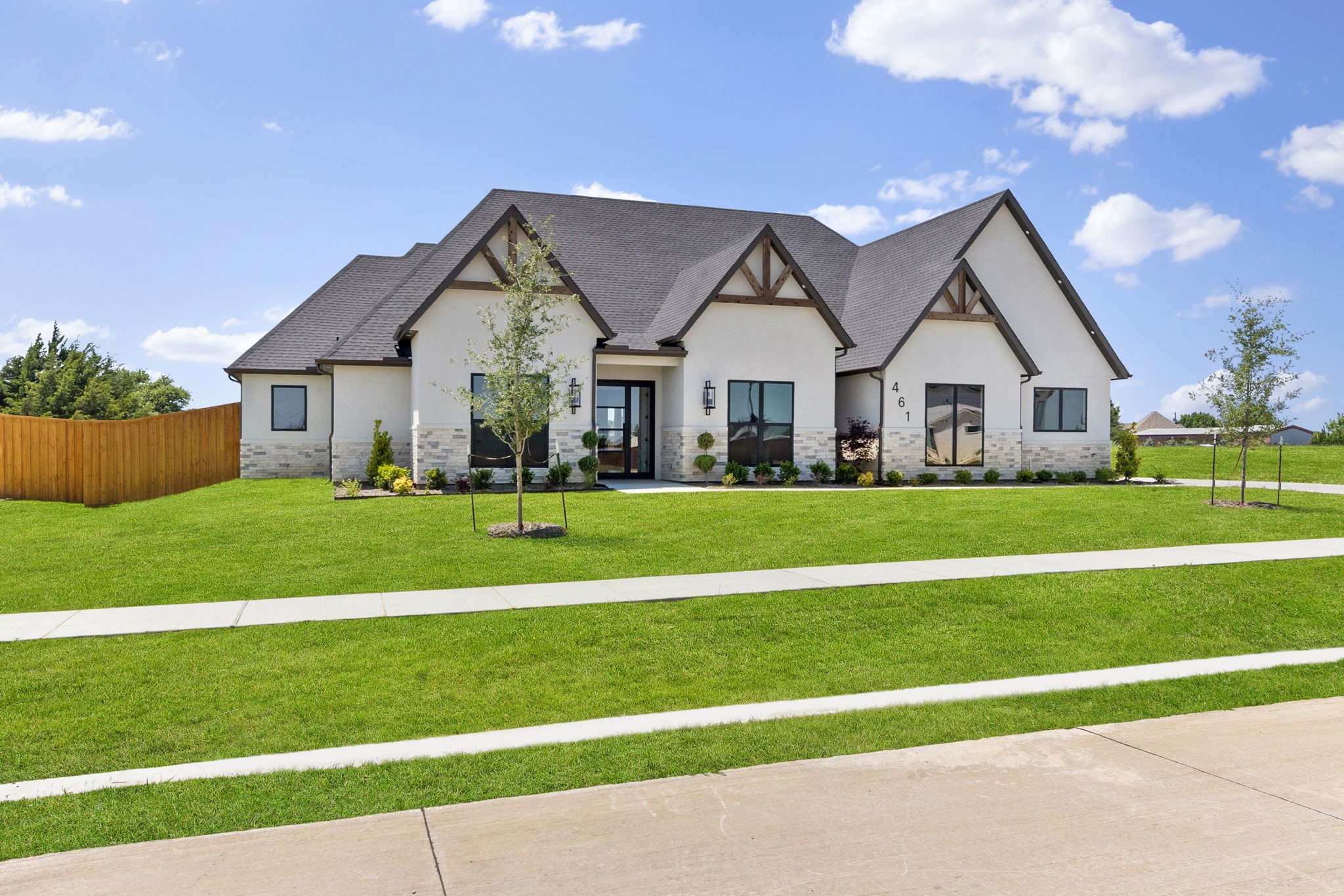 461 Whispering Way Red Oak TX 75154