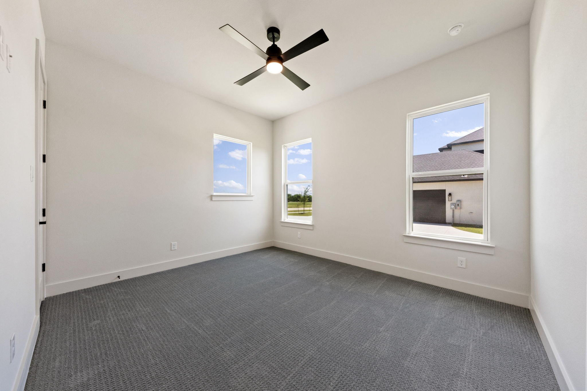 461 Whispering Way Red Oak TX 75154