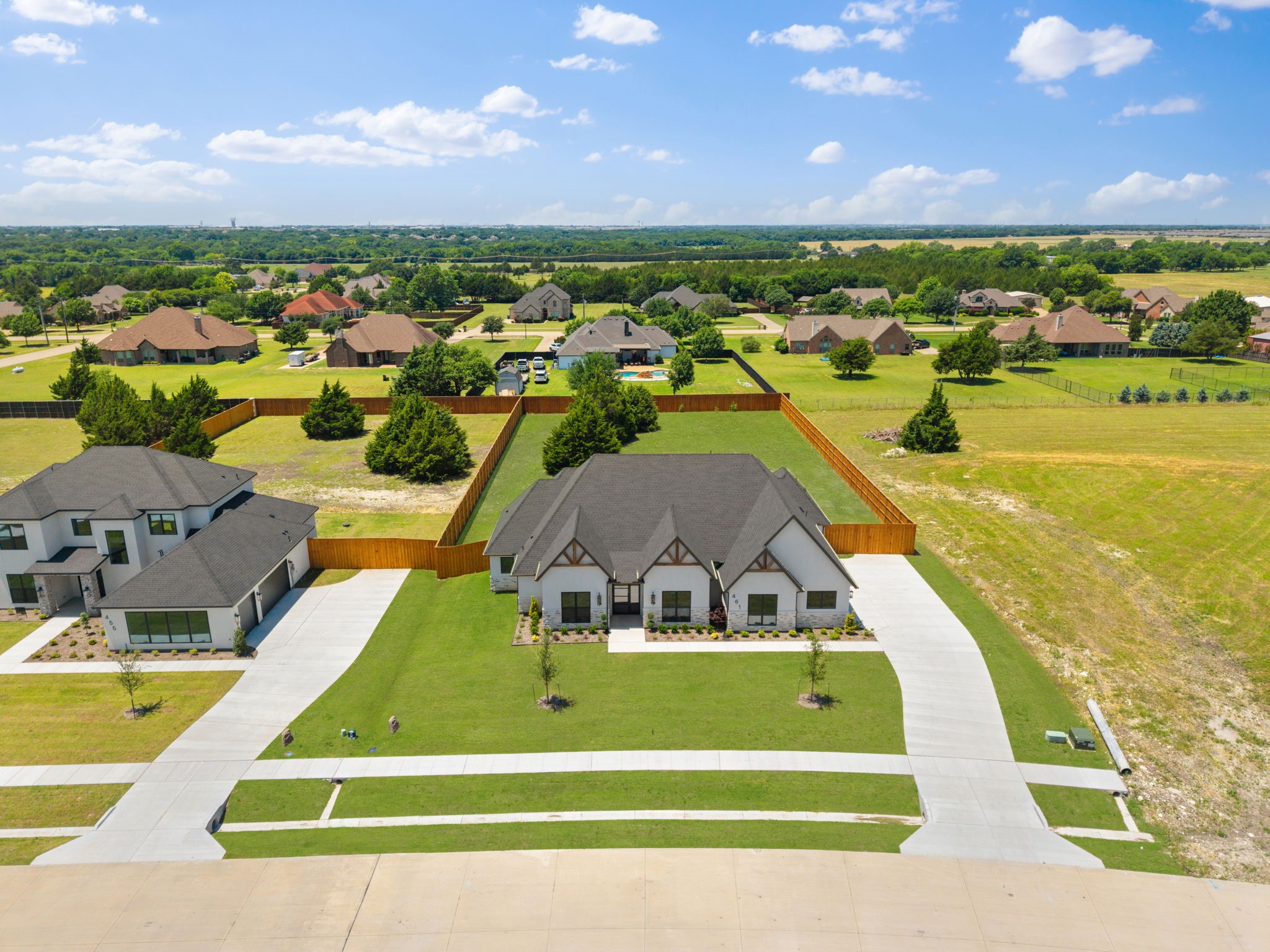 461 Whispering Way Red Oak TX 75154