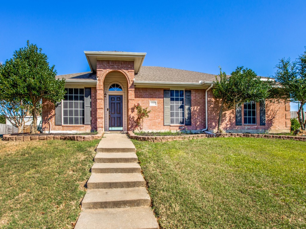 6460 Hill Drive Midlothian TX 76065