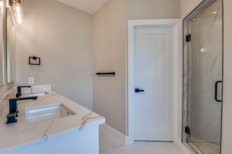 708 Perry Avenue Waxahachie TX 75165