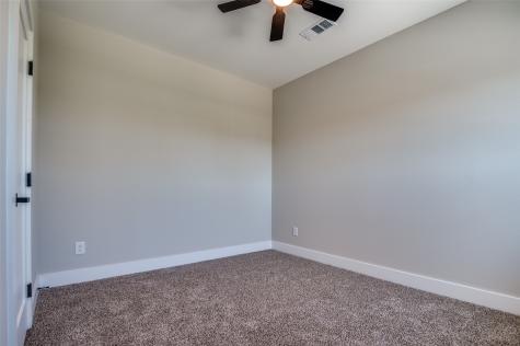 708 Perry Avenue Waxahachie TX 75165