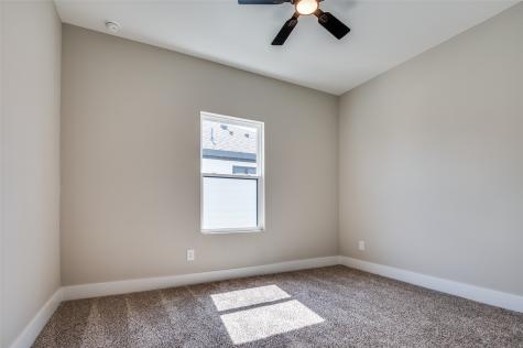 708 Perry Avenue Waxahachie TX 75165