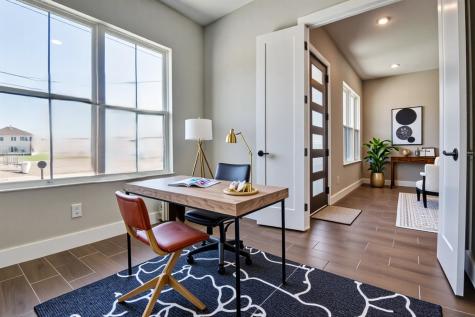708 Perry Avenue Waxahachie TX 75165