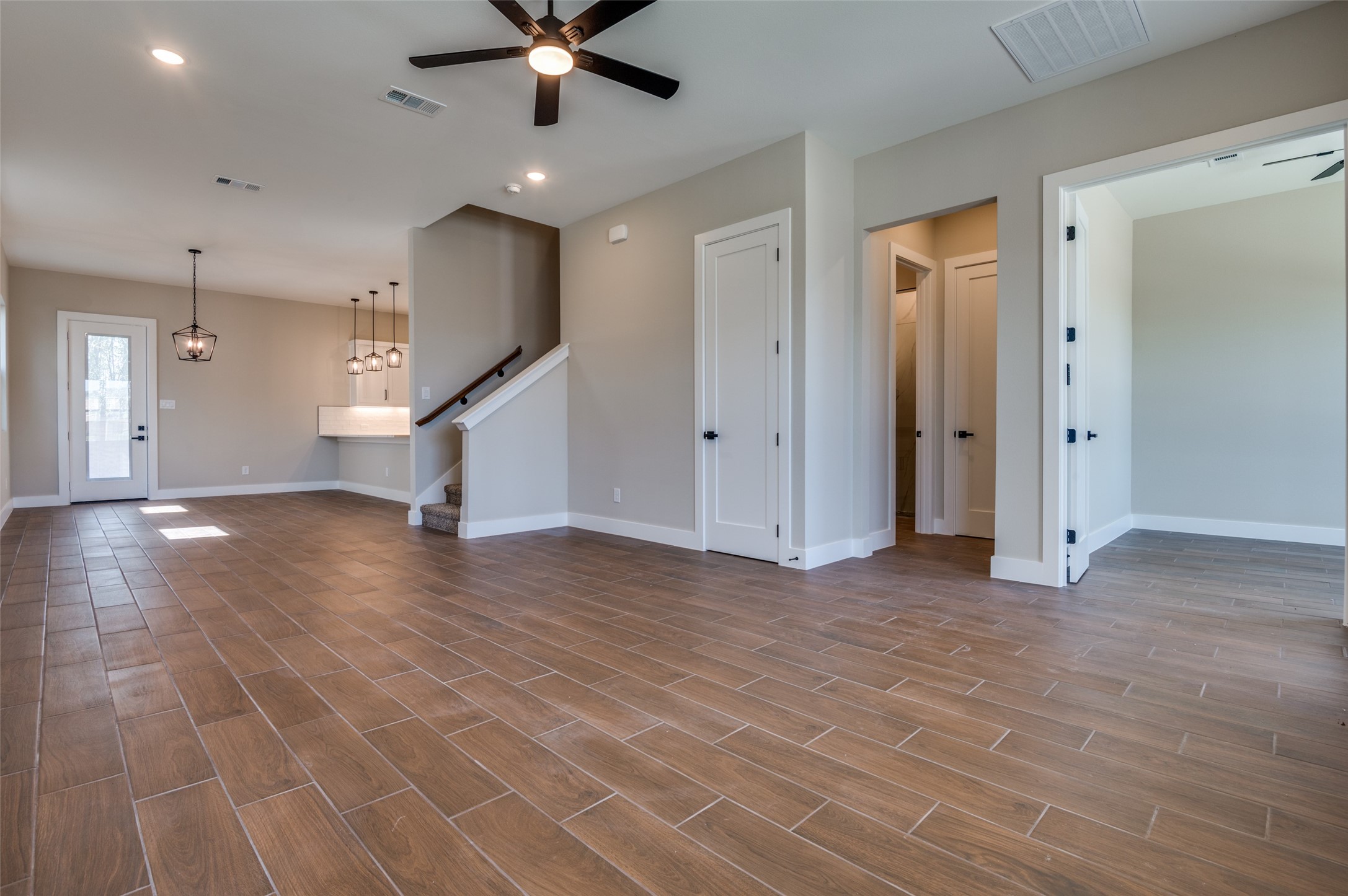 708 Perry Avenue Waxahachie TX 75165