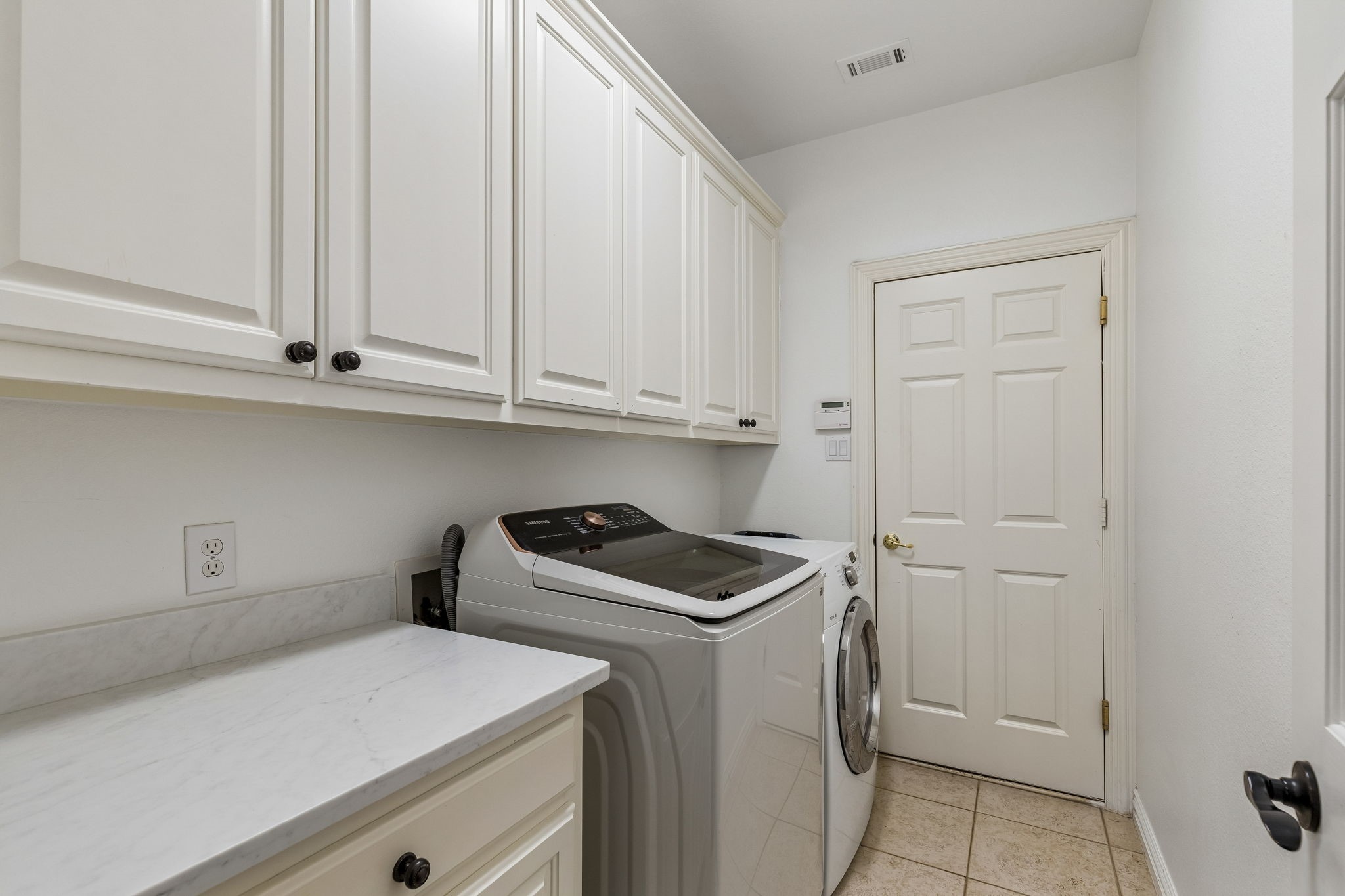 3409 Wimbledon Drive Highland Village TX 75077