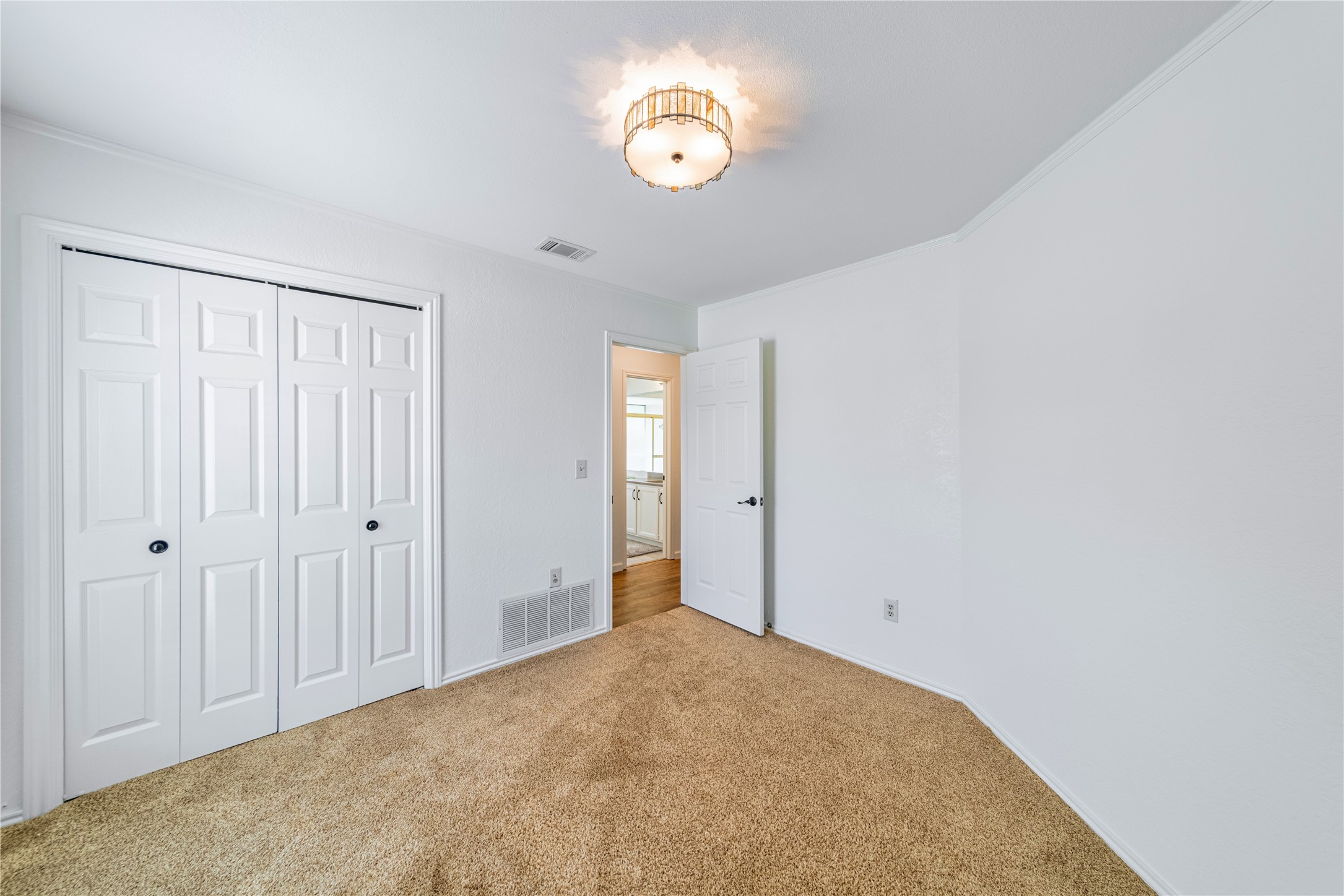 5434 Peninsula Way Garland TX 75043