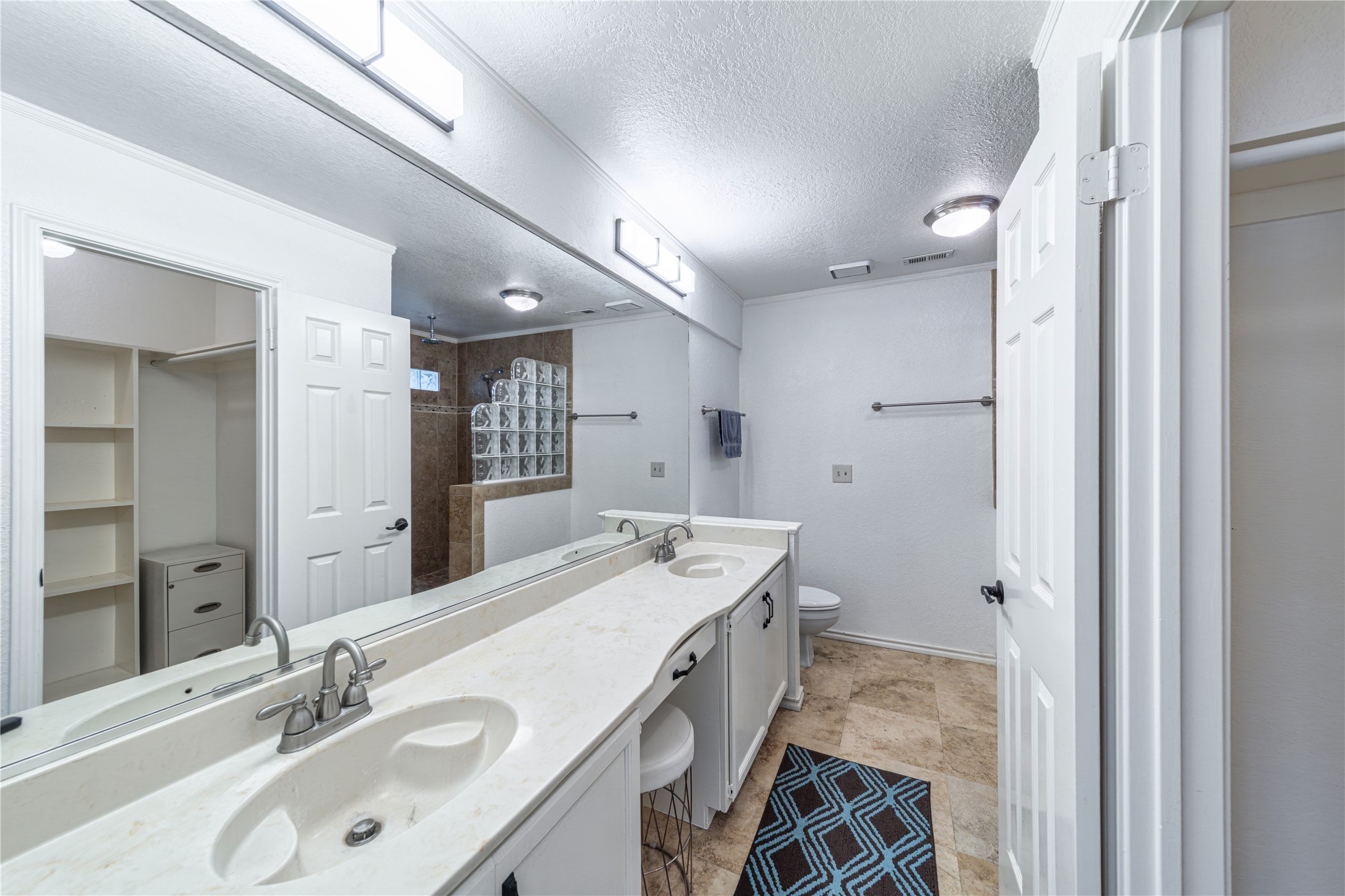 5434 Peninsula Way Garland TX 75043