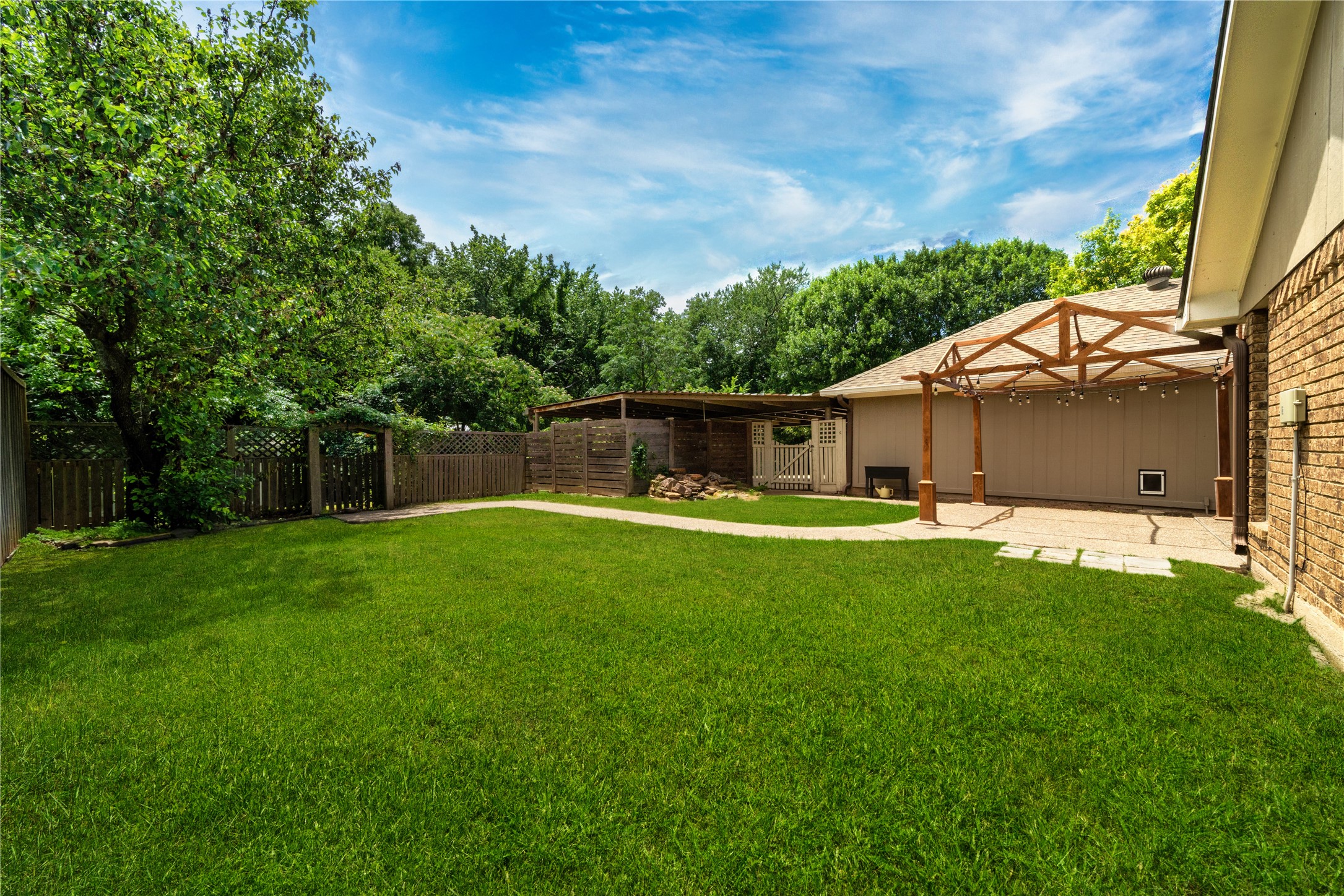 5434 Peninsula Way Garland TX 75043