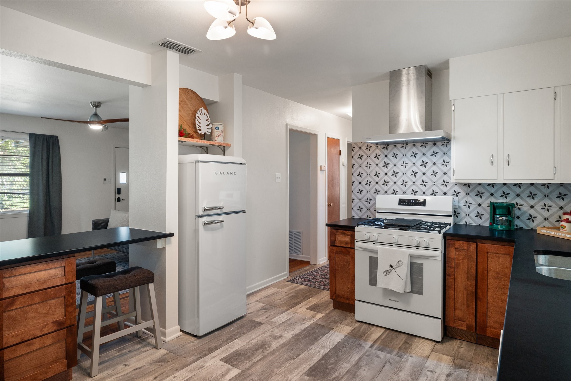 412 S Somervelle Iredell TX 76649