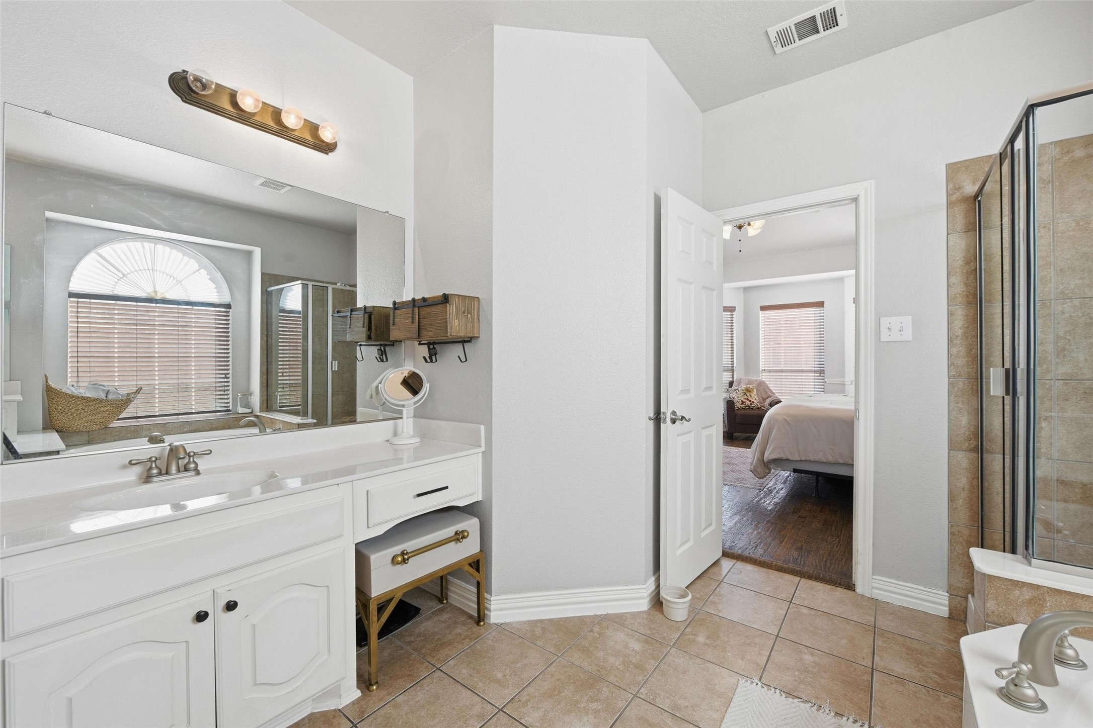 1217 Black Hawk Drive Fort Worth TX 76052