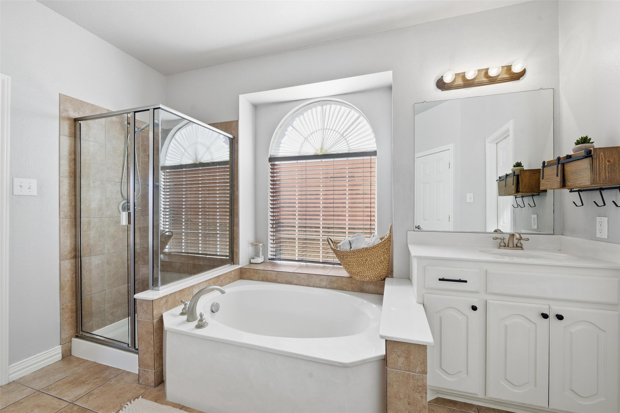 1217 Black Hawk Drive Fort Worth TX 76052