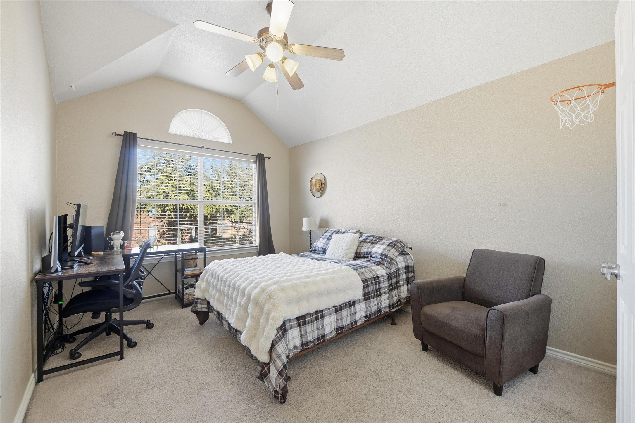 1217 Black Hawk Drive Fort Worth TX 76052