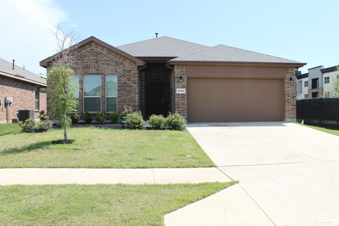 1008 Spanish Needle Trail Fort Worth TX 76177