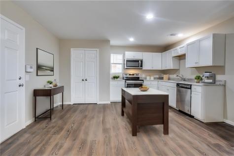 3243 Buckskin Drive Dallas TX 75241