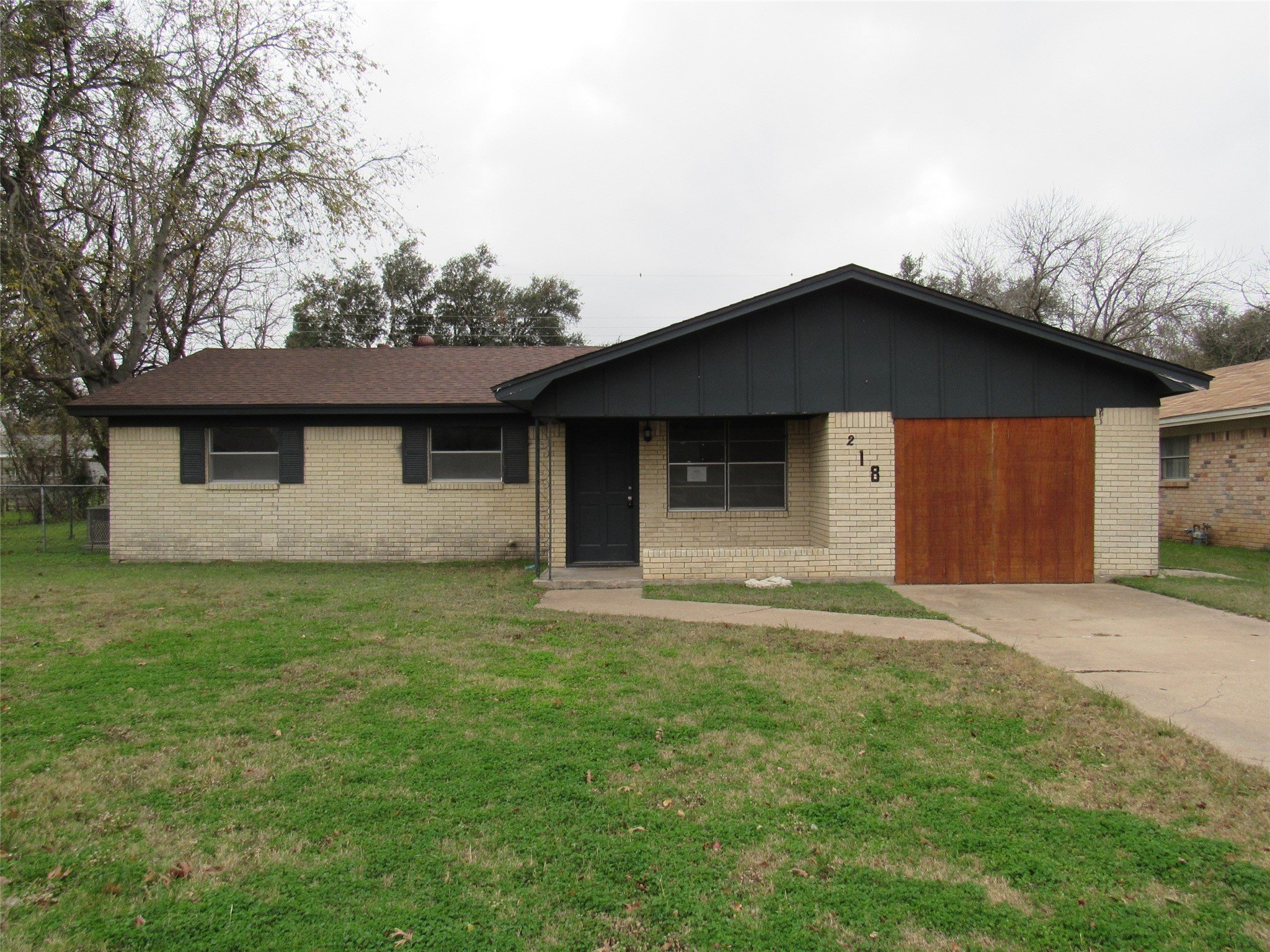 218 Virginia Drive Lacy Lakeview TX 76705