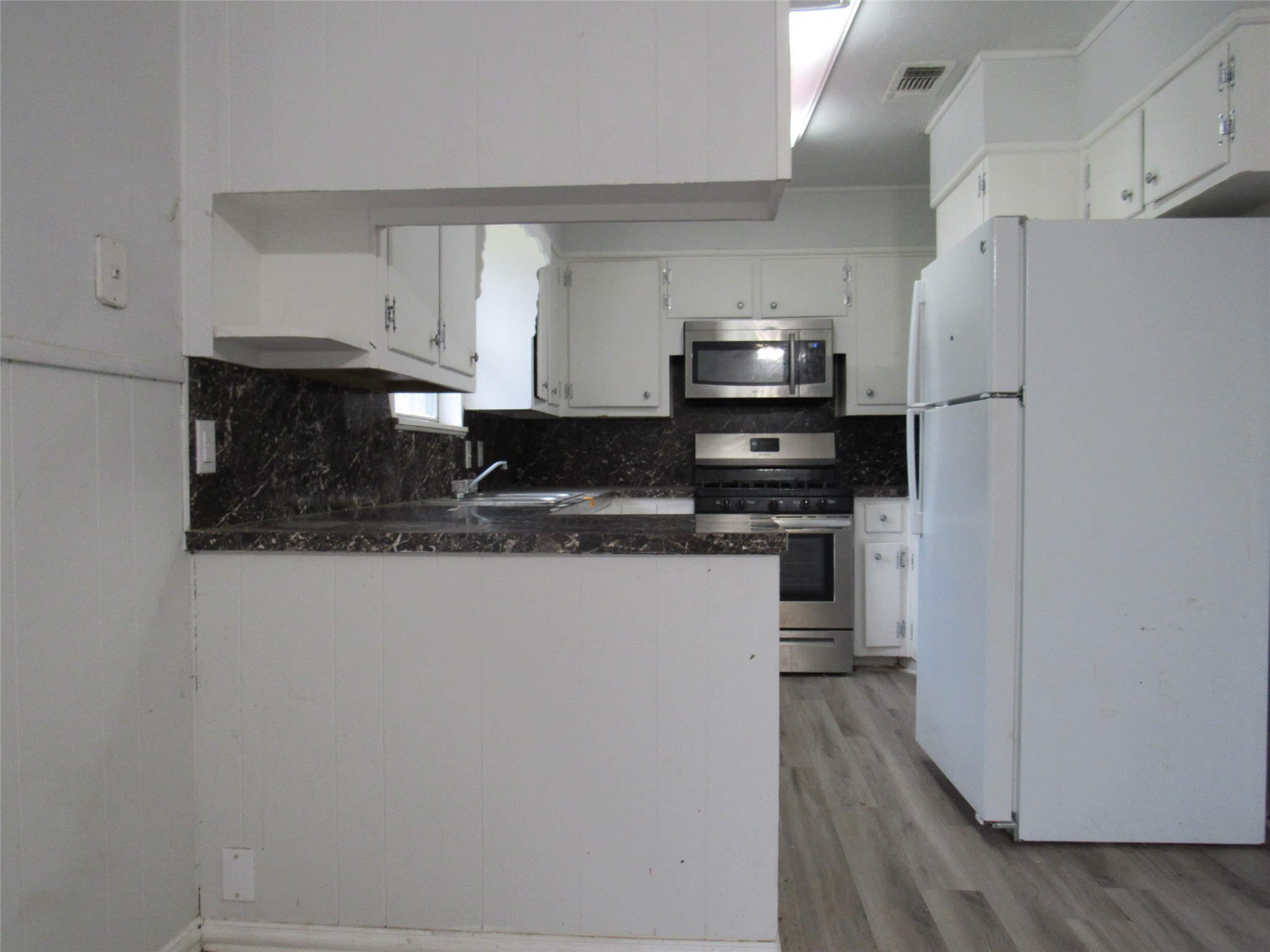 218 Virginia Drive Lacy Lakeview TX 76705